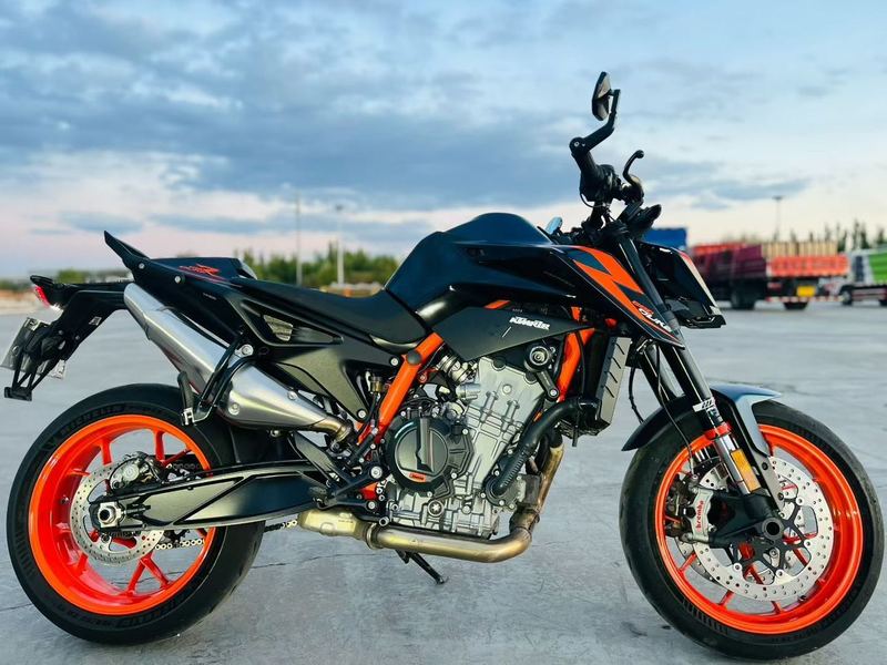 二手KTMR2R890 Duke