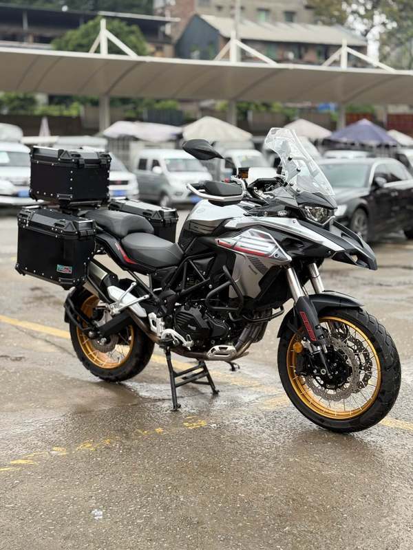 二手贝纳利TRK552