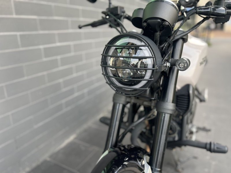 二手五羊本田鸷道 CB190SS