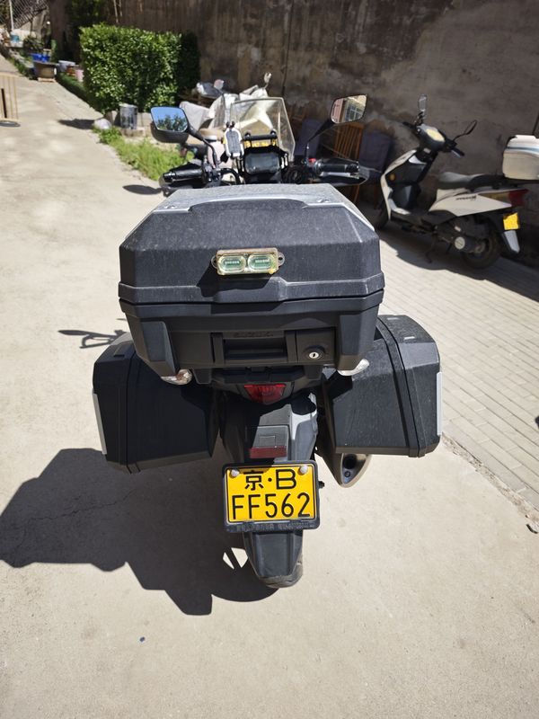 二手豪爵铃木DL250