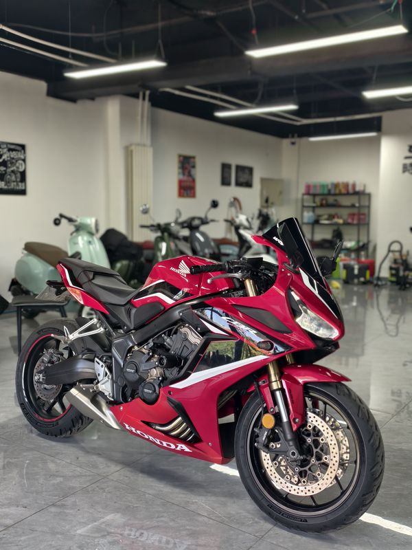 二手本田CBR650R