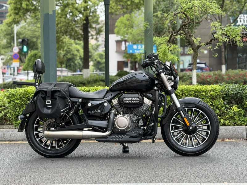 二手奔达Rock300 灰石