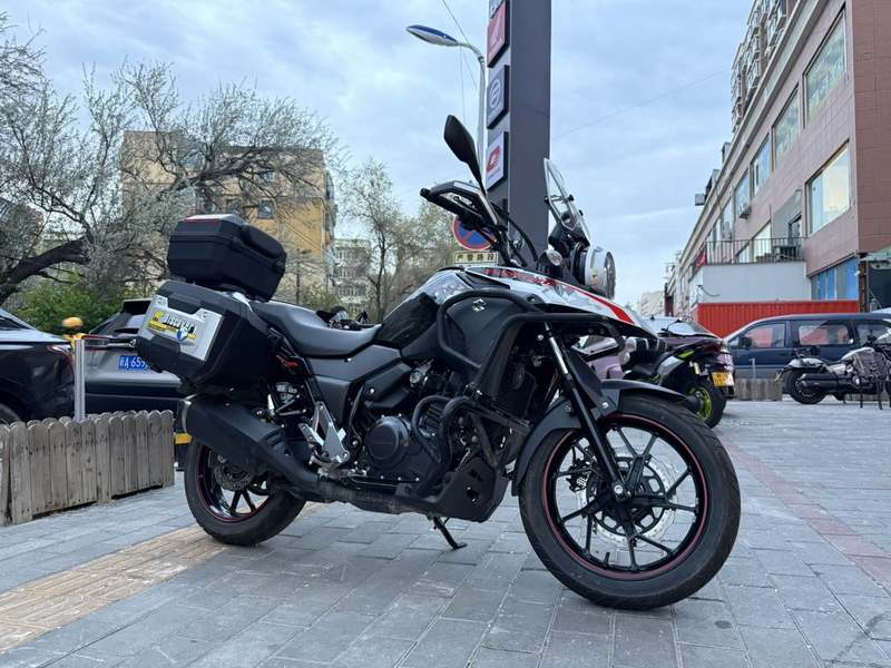 二手豪爵铃木DL250