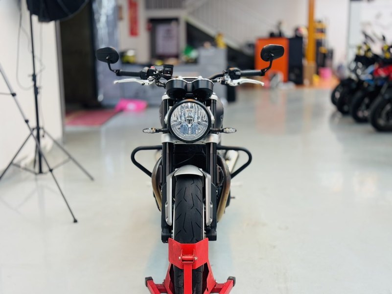 二手凯旋Speed Twin 1200