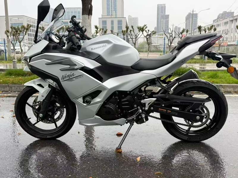 二手川崎Ninja 500