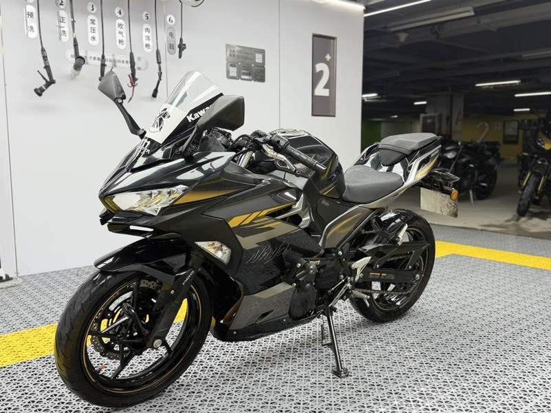 二手川崎Ninja 400