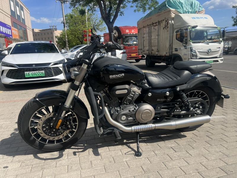 二手奔达Rock300 灰石