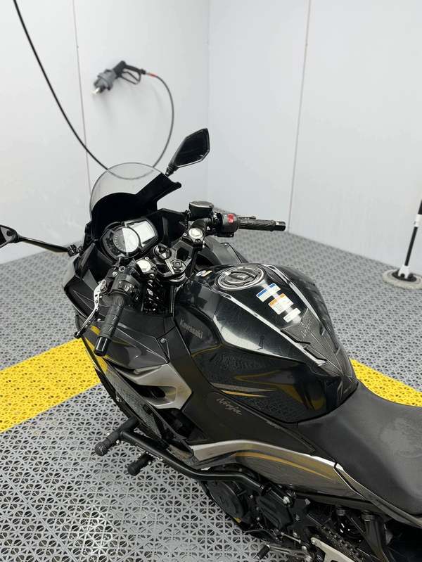 二手川崎Ninja 400