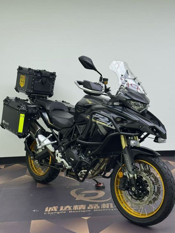 二手贝纳利TRK552