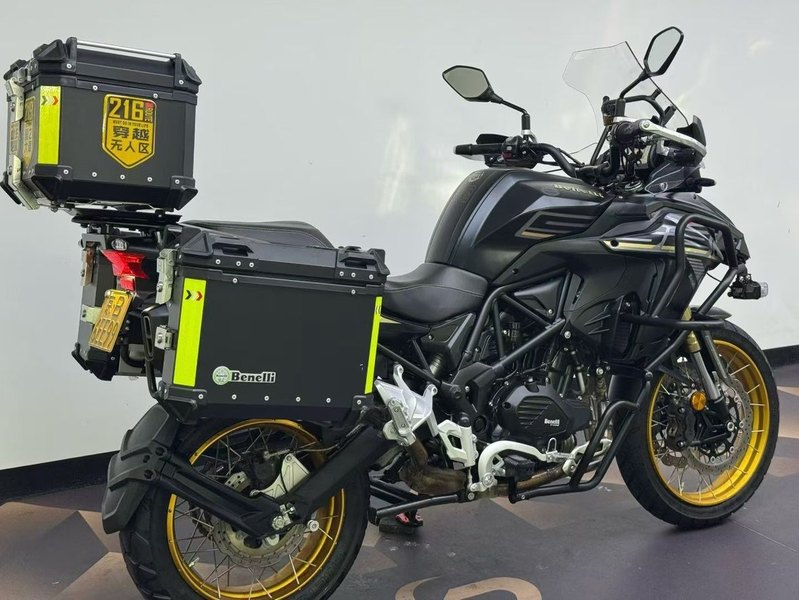 二手贝纳利TRK552