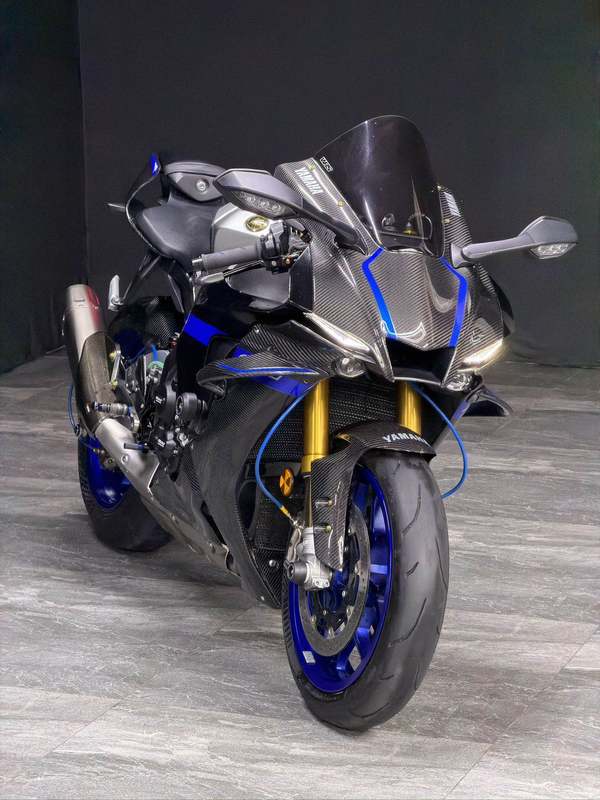 二手雅马哈YZF-R1