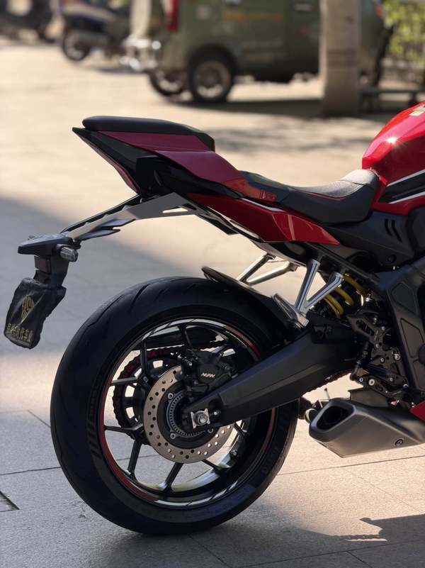 二手本田CBR650R
