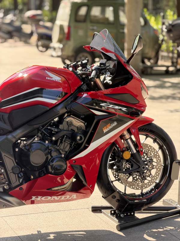 二手本田CBR650R