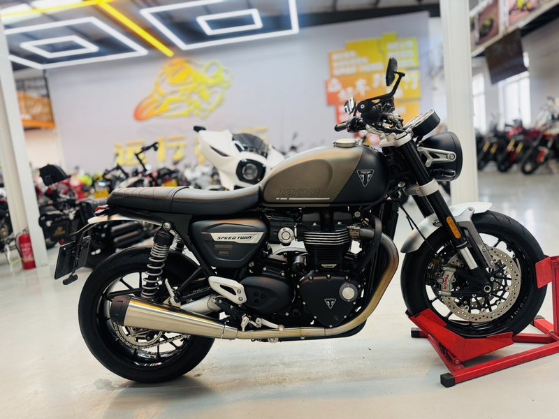 二手凯旋Speed Twin 1200