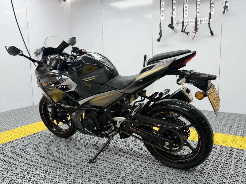 二手川崎Ninja 400