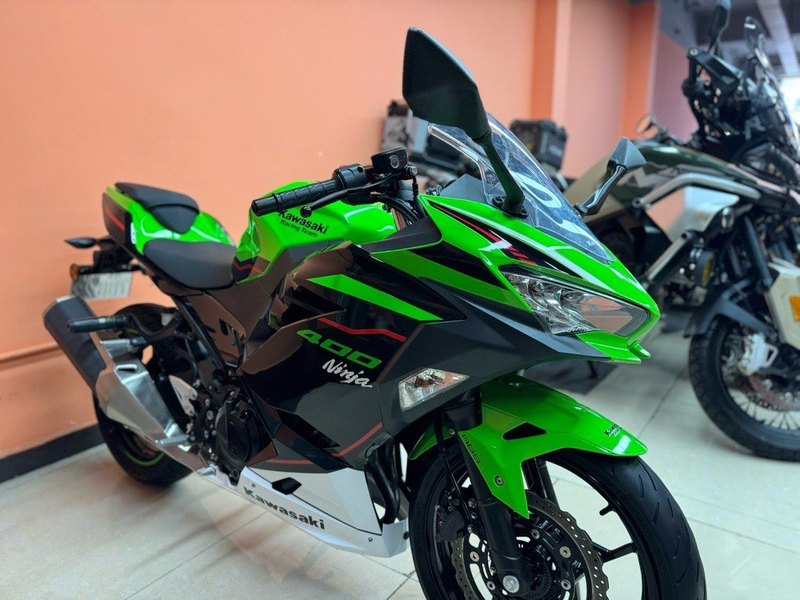 二手川崎Ninja 400