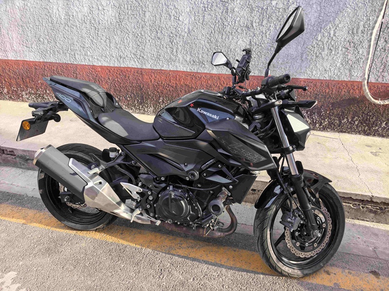 二手川崎Z400