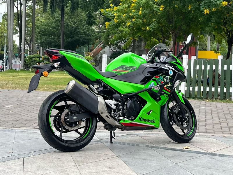 二手川崎Ninja 400
