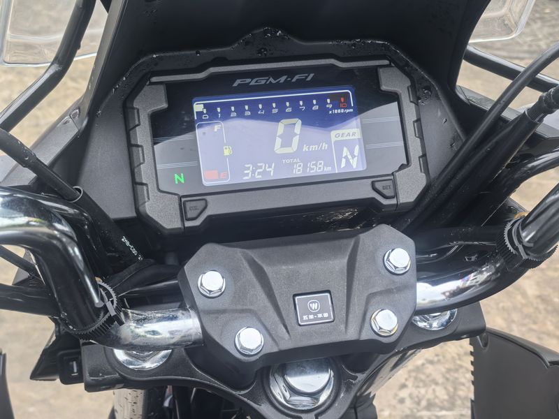 二手五羊本田猛鸷 CB190X