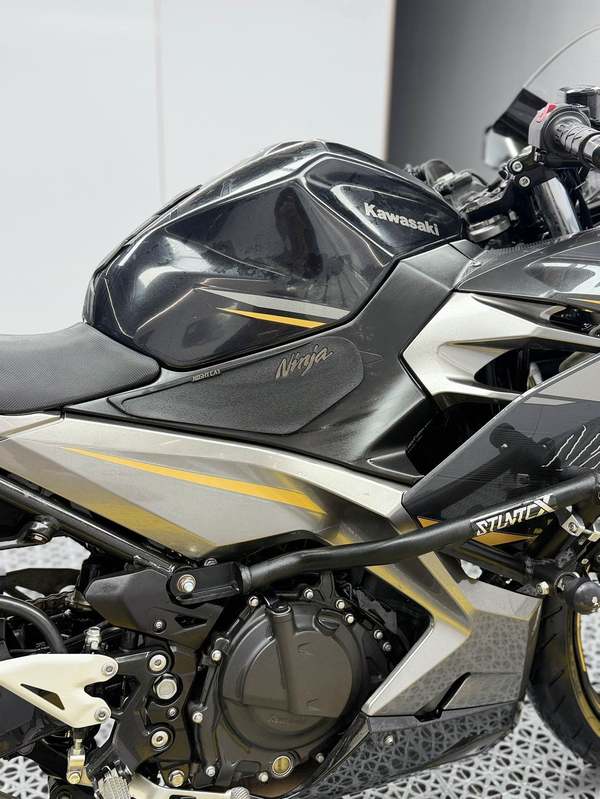 二手川崎Ninja 400