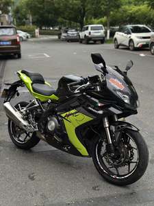 二手贝纳利龙卷风 Tornado 302R
