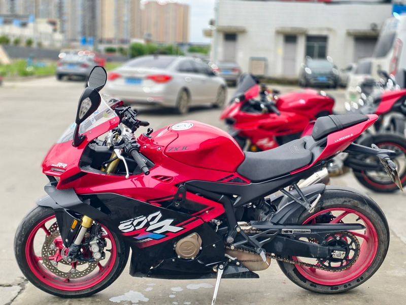 二手张雪机车500RR
