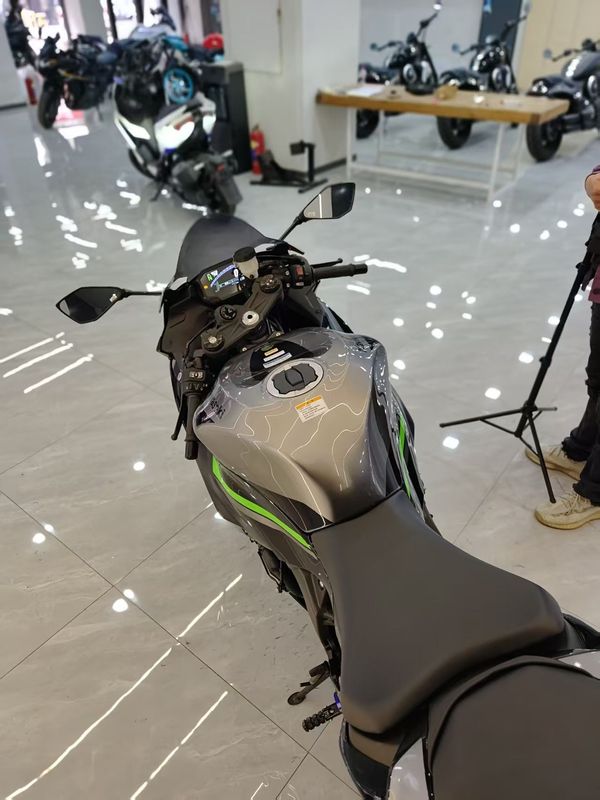 二手川崎Ninja ZX-6R 