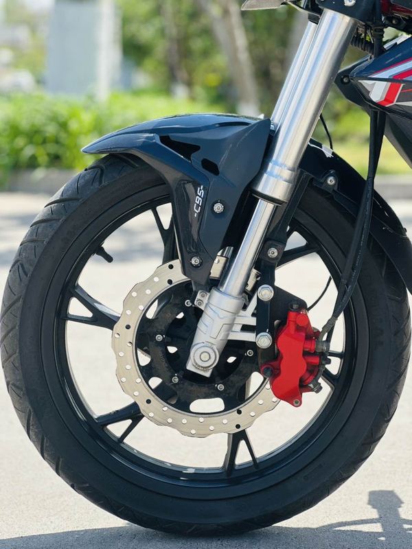 二手贝纳利红宝龙 TNT150i