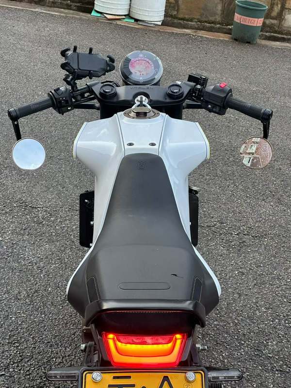 二手HUSQVARNA白箭 401