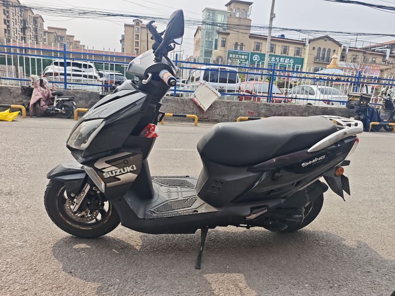 二手济南铃木UY125