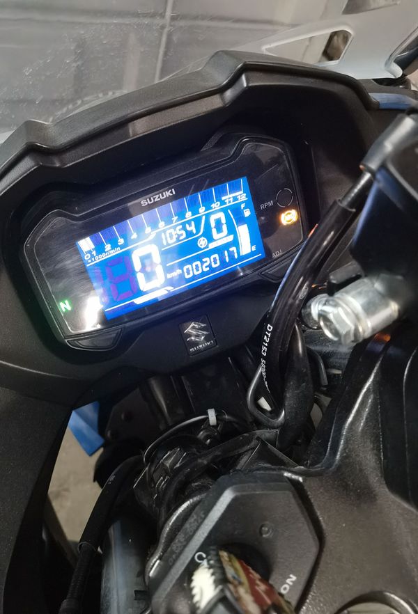 二手豪爵铃木GSX250R