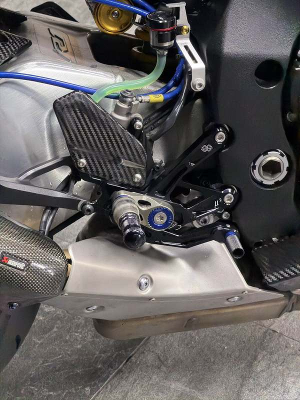 二手雅马哈YZF-R1
