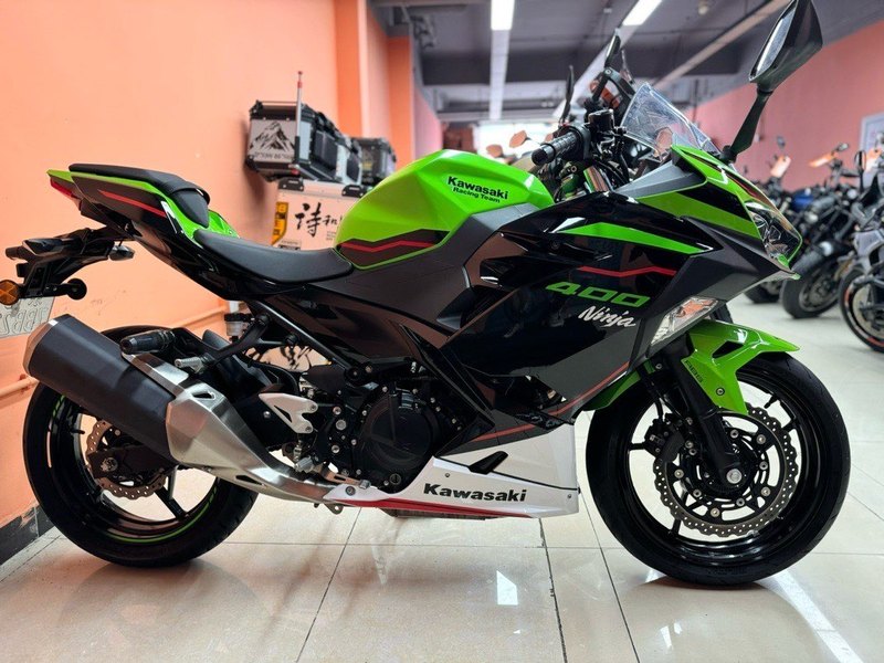 二手川崎Ninja 400