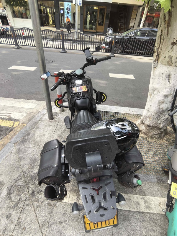 二手QJMOTOR闪300