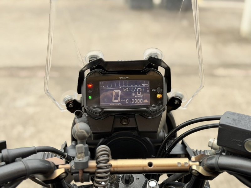 二手豪爵铃木DL250