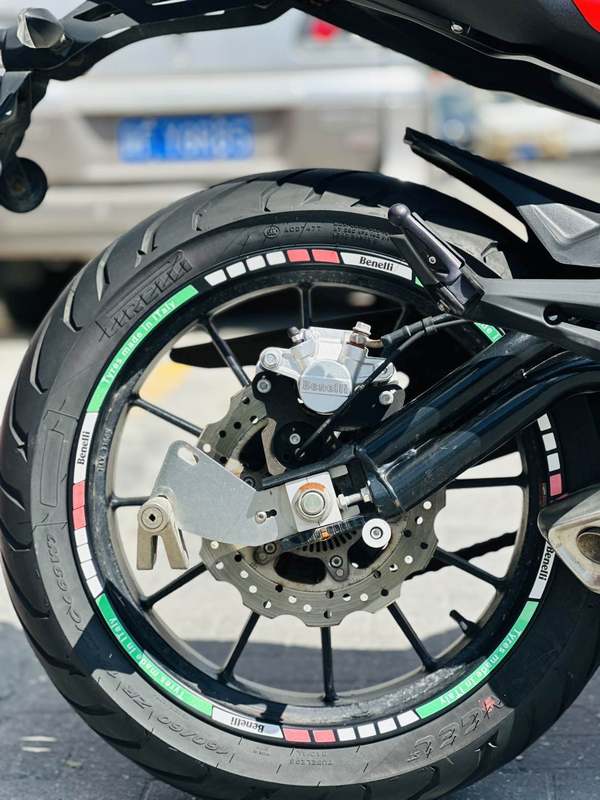 二手贝纳利蓝宝龙 BN302S