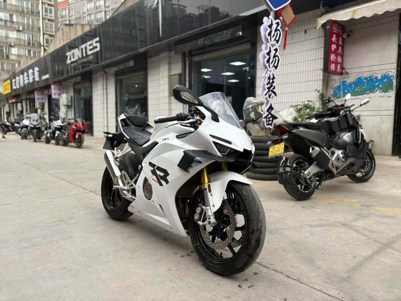 二手张雪机车500RR