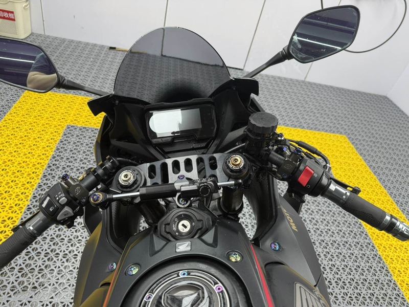 二手本田CBR650R