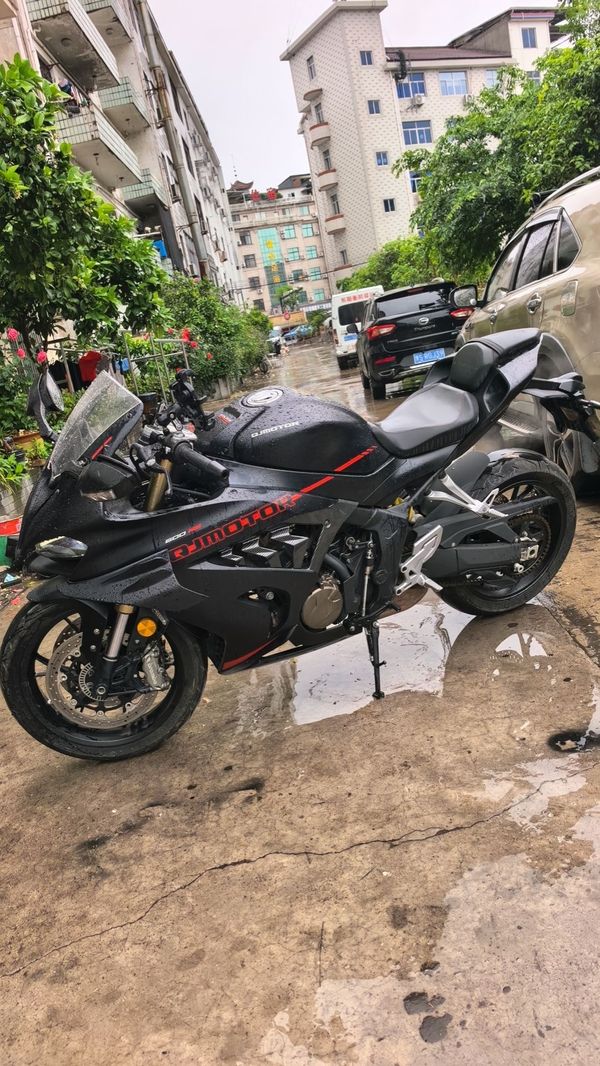二手QJMOTOR赛600