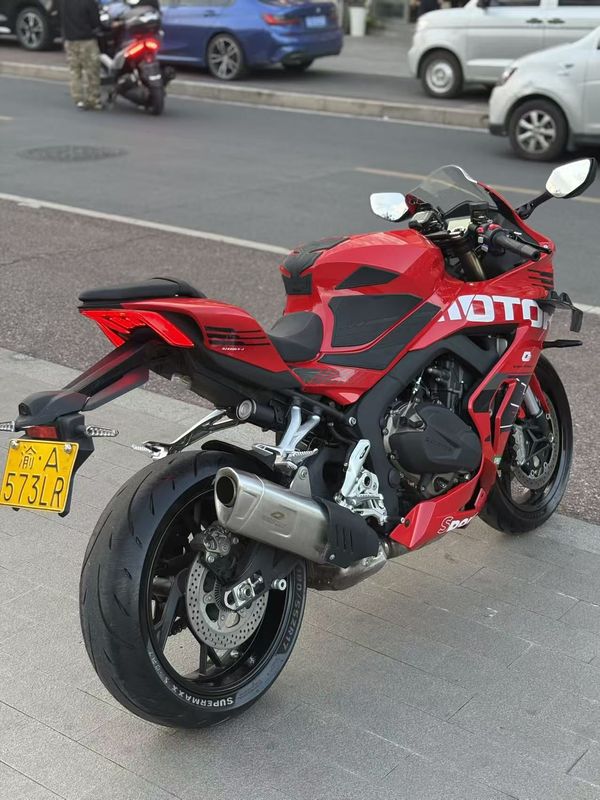 二手QJMOTOR赛800