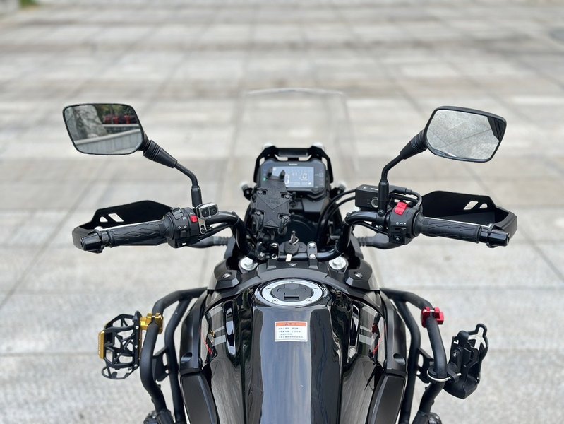 二手豪爵铃木DL250