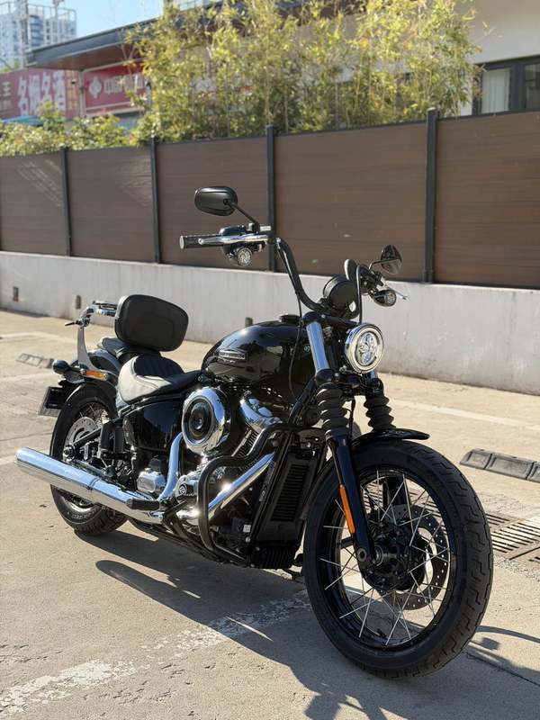 二手哈雷戴维森街霸 Street Bob