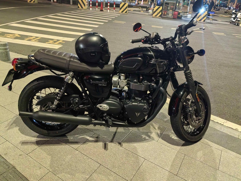 二手凯旋Bonneville T120