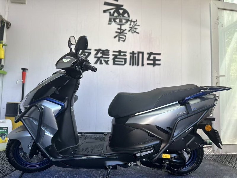 二手QJMOTOR鸿125