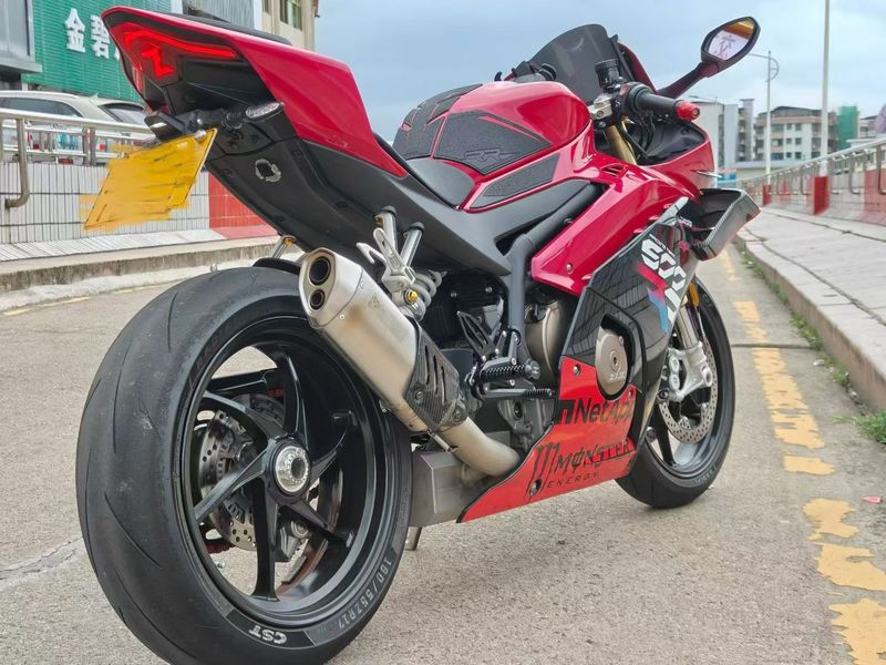 二手张雪机车500RR