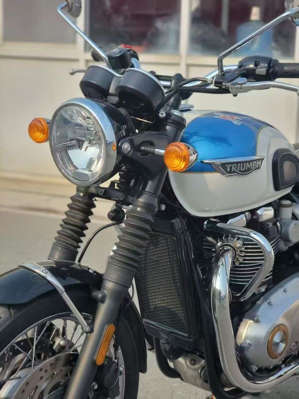 二手凯旋Bonneville T120