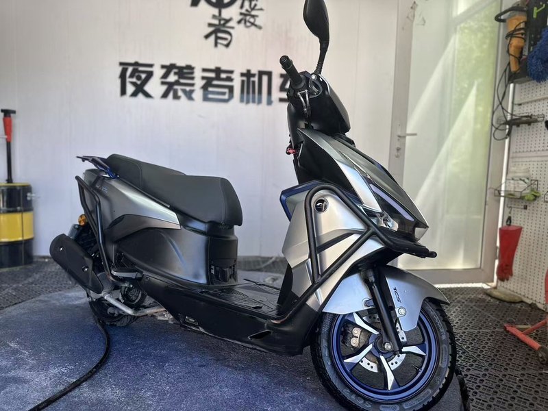 二手QJMOTOR鸿125