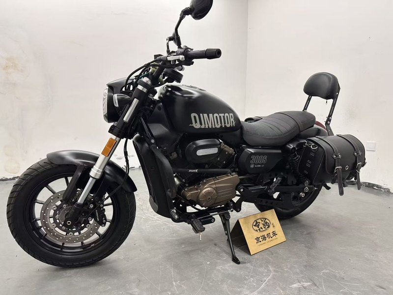 二手QJMOTOR闪300