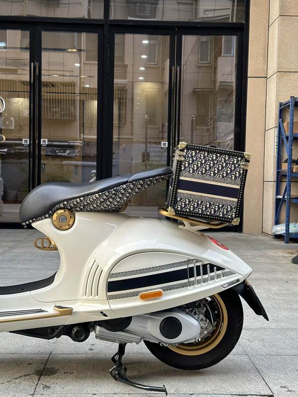 二手VESPA946
