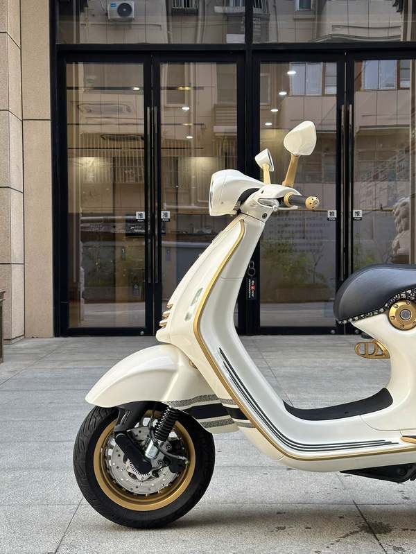 二手VESPA946